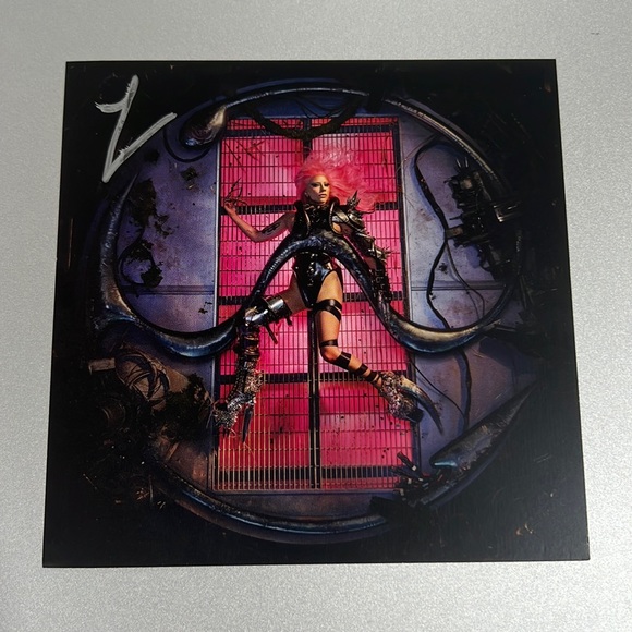 Lady Gaga Autograph - Signed “Chromatica” Picture - Picture 1 of 2